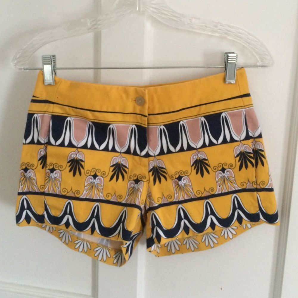 NWOT-j crew scroll print shorts
